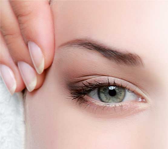 soins-yeux-ongles